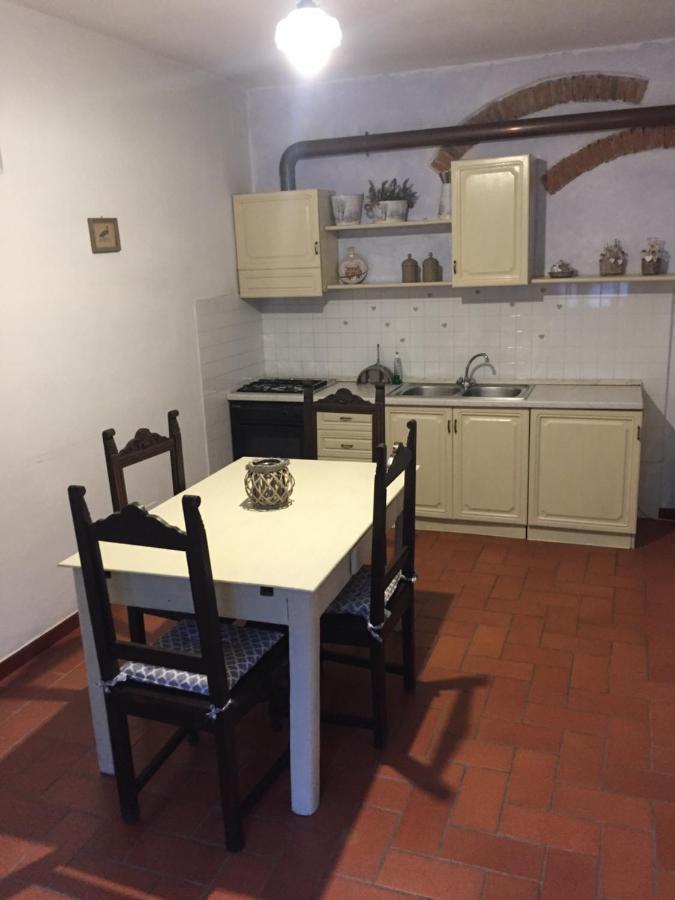 Agriturismo Le Colline Montescudaio Kültér fotó